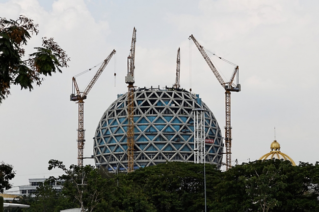 Wat Dhammakaya-MAI14-019